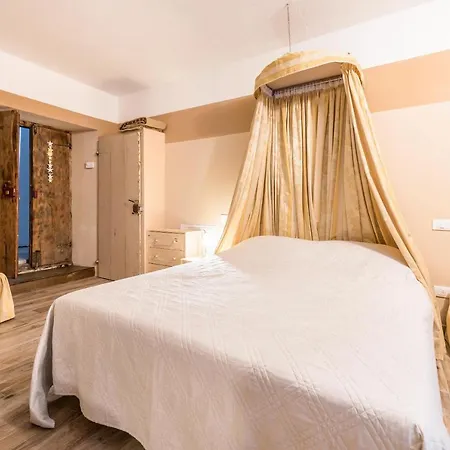 Apartmán Al Gallo Nero Miele *